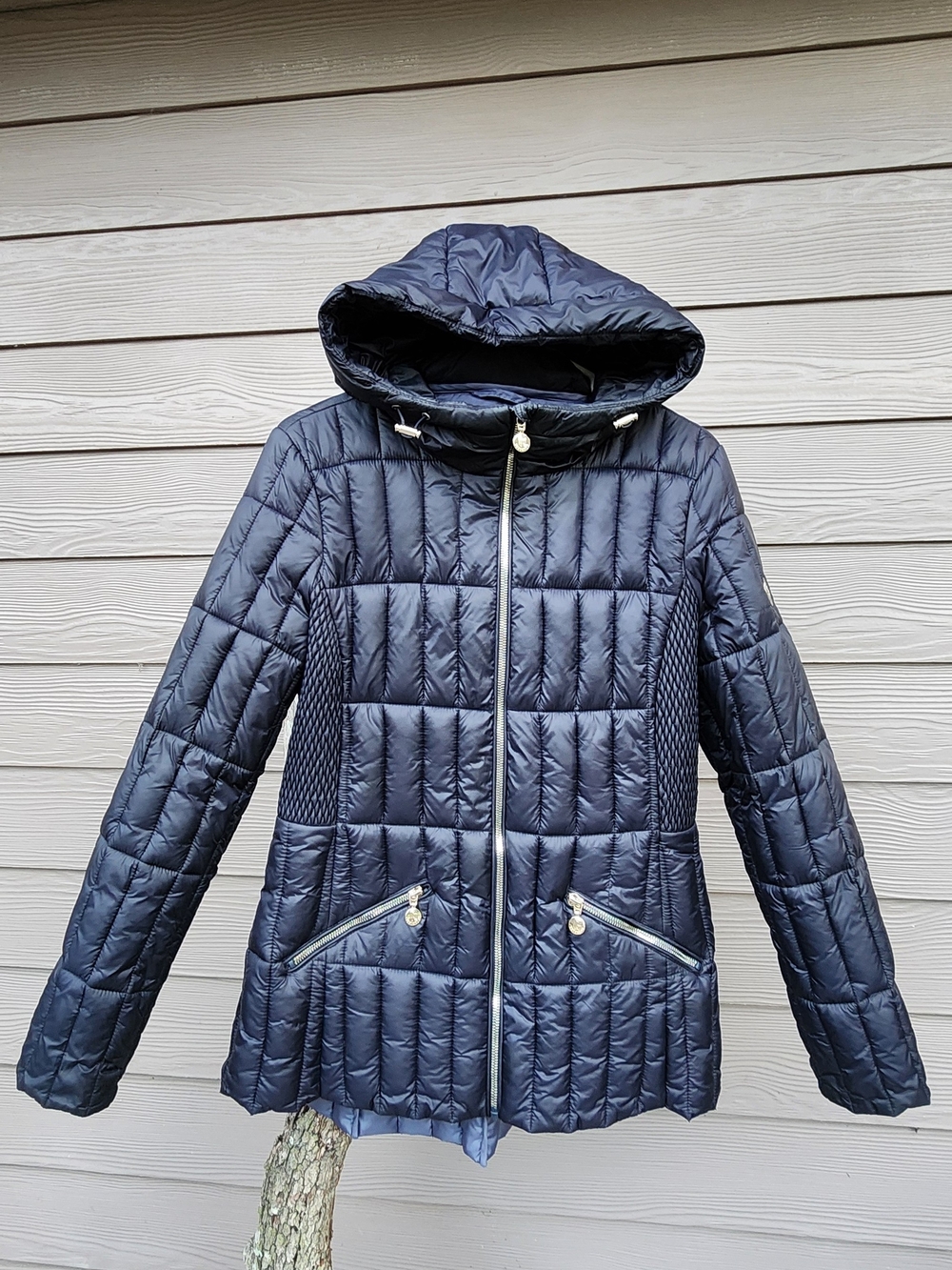 Bernardo Quilted Hooded Puffer Black Jacket - Picture 1 of 8